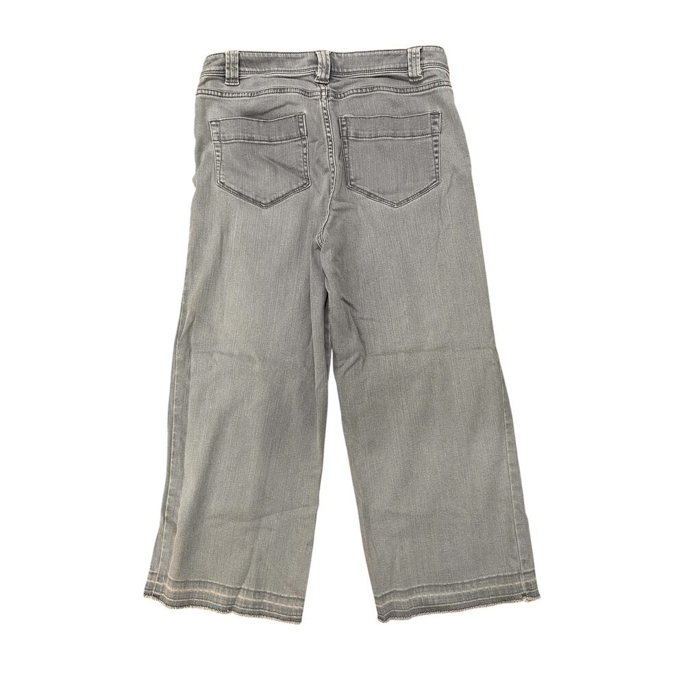 J. Jill Full Leg High Rise Patch Pocket Cropped Light Wash Denim Jeans, 6. - Picture 8 of 8
